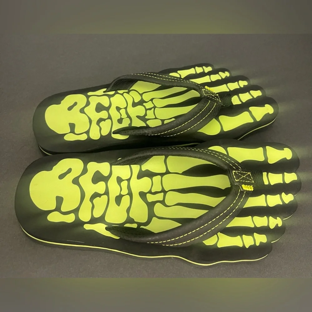 Reef sandals youth